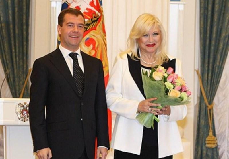 Ирина Мирошниченко бросила Шатрова из-за режиссера Жалакявичуса