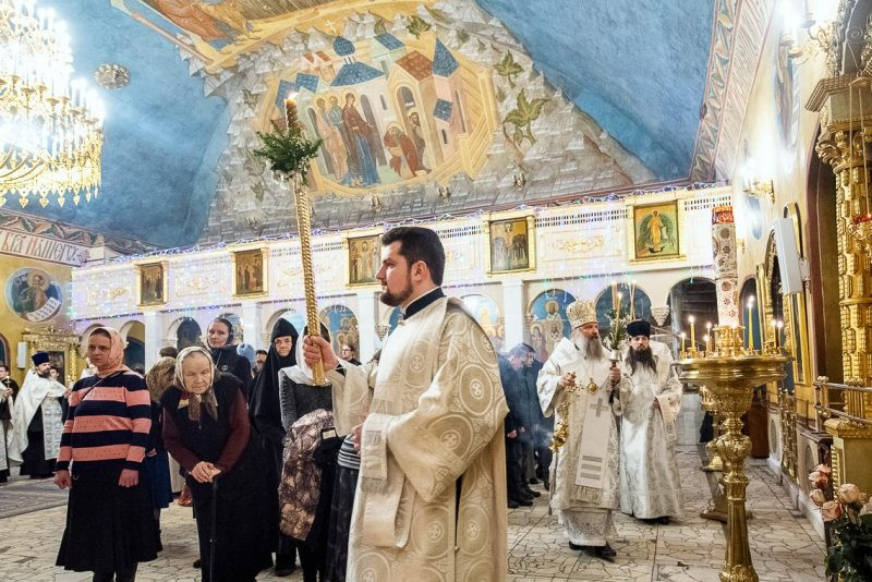 Какие церковные праздники православные верующие отмечают 28 сентября 2022 года