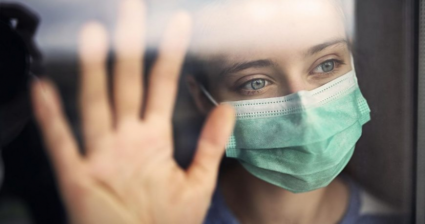 Нужно ли россиянам идти в поликлинику в случае подозрения на коронавирус COVID-19