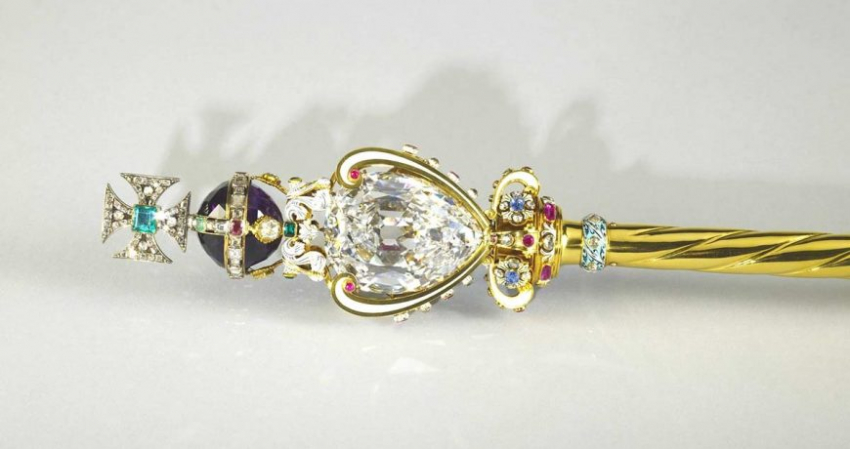 ЮАР хочет получить обратно бриллиант из скипетра королевы Великобритании