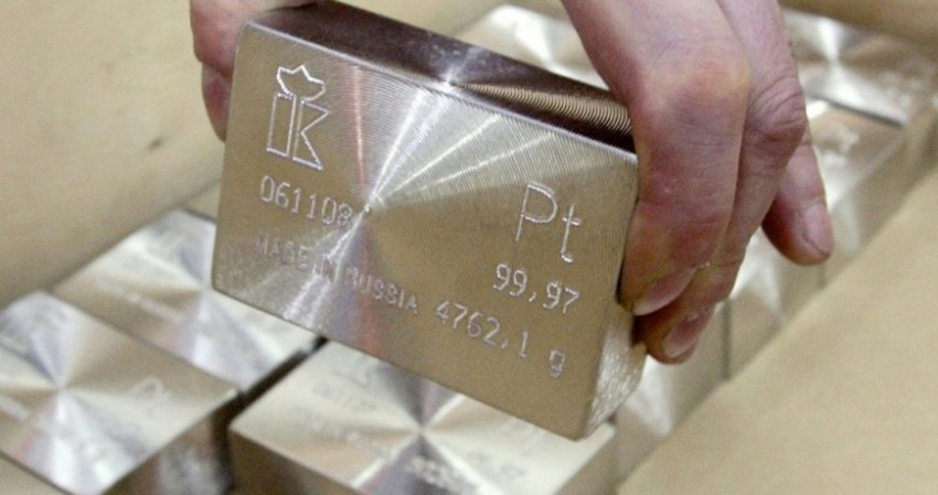 Слитки платины стали востребованным инвестиционным продуктом в 2022 году
