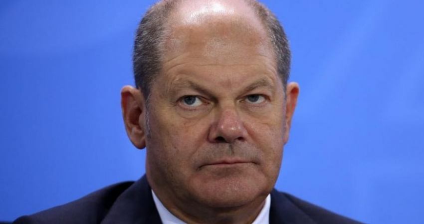 Олаф Шольц не договорился о поставках СПГ в Германию с лидерами Ближнего Востока