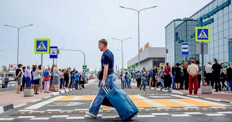 Список стран, какие пропускают россиян, а какие – нет