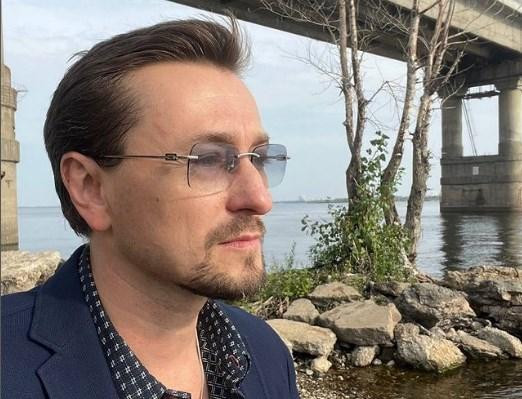 Сергей Безруков в день рождения Есенина показал уникальные кадры