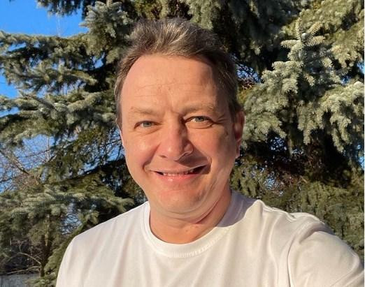 Башаров извинился за свое поведение перед назвавшей его «идиотом» Тарасовой