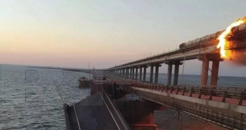 ЧП на Крымском мосту, что известно о пожаре к этому часу