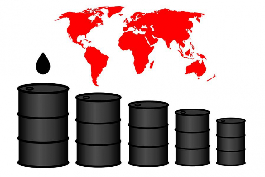Глава Минфина США предложила установить предел цен на нефть из России в 60 долларов
