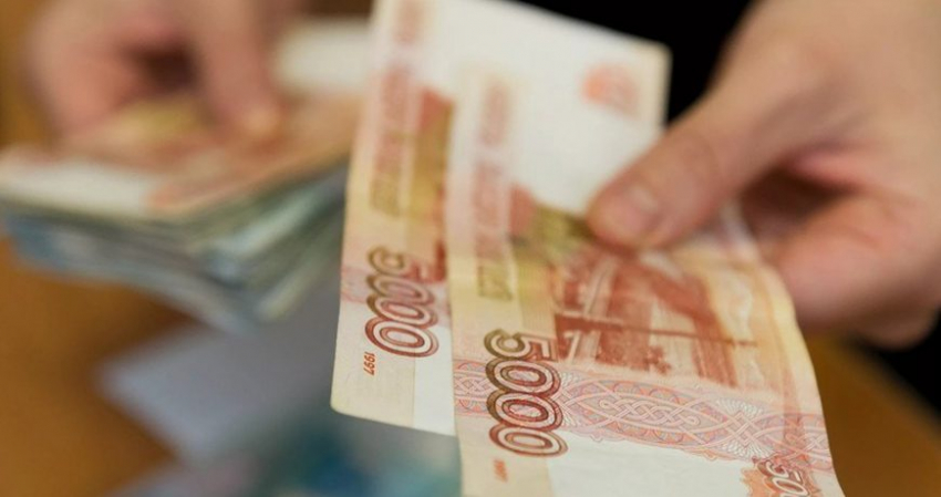 Российских пенсионеров ждет разовая выплата в размере 10 тысяч рублей