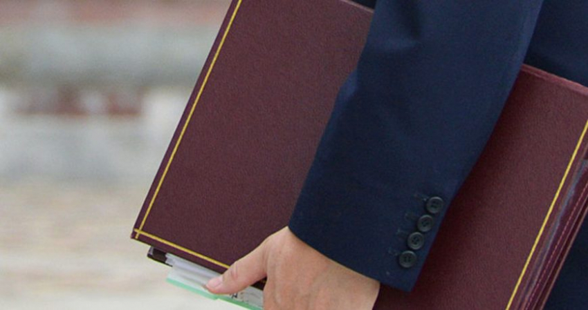 Юрист Сивакова перечислила документы, которые нельзя выбрасывать