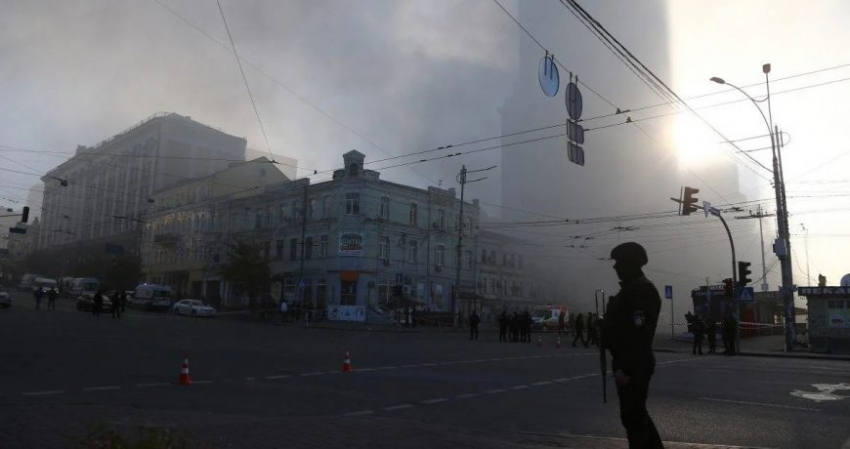 Киев в дыму: мэр города Виталий Кличко подтвердил «прилёт» в энергообъект