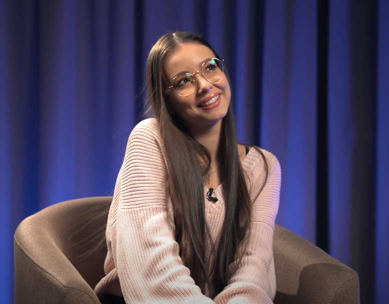 Мария Ильюхина из «Ворониных» забеременела в 18 лет