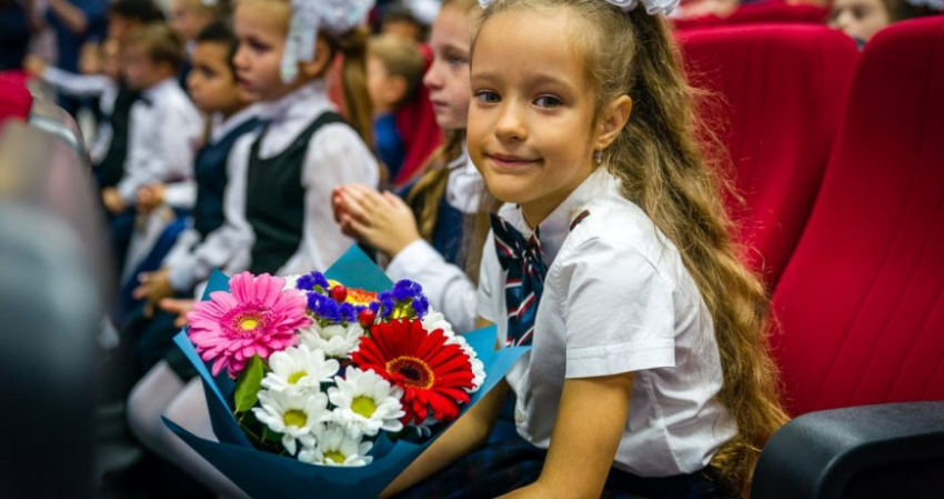 Когда российские школьники вернутся за парты после осенних каникул