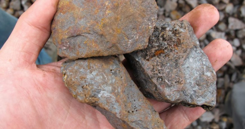 Низкий спрос со стороны Китая способствует сокращению добычи железной руды