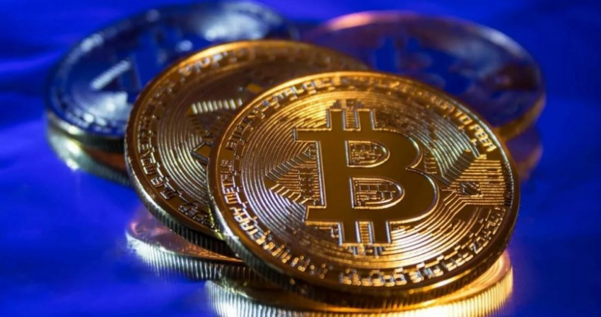 Сегодня биткоин упал почти на 13%: какой курс криптовалюты на 10 ноября 2022 года