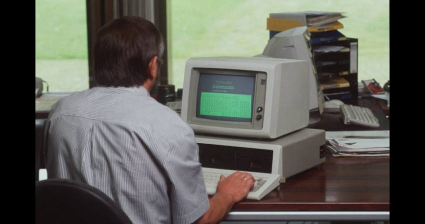 Послание компьютера 1973 года: о чём человечество предупреждала машина