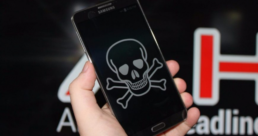 Эксперт Кувиков рассказал, как можно обнаружить «шпиона» в смартфоне