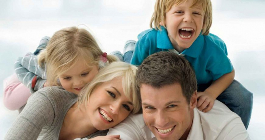 День счастливого человека отмечают 29 ноября: красивые открытки и стихи с праздником