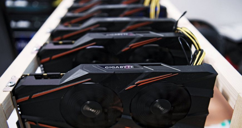 Битва майнеров и геймеров: почему обрушились цены на видеокарты в 2022 году