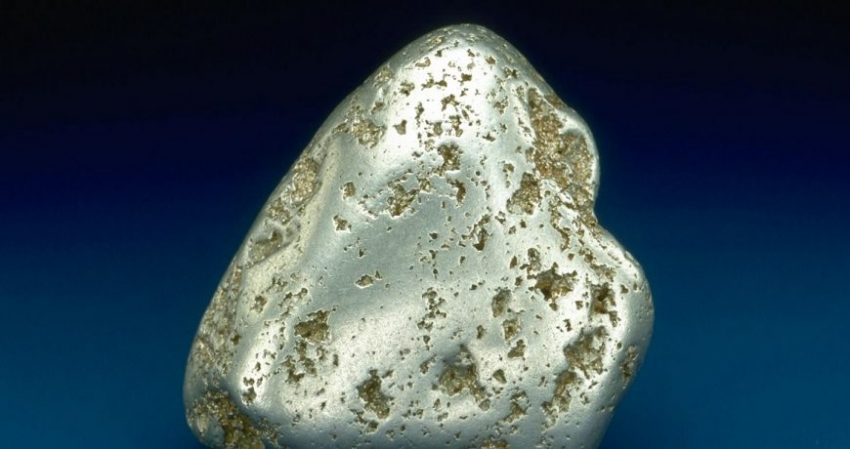 Эксперты прогнозируют дефицит платины в 2023 году