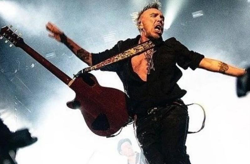 Баршак вспомнил, как Сукачев спас съемки фильма «Елки-иголки»