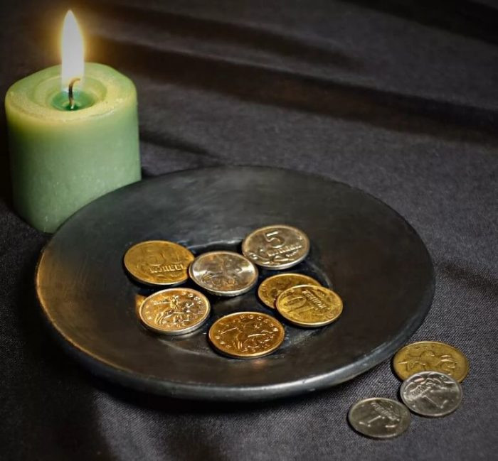 Введение во Храм Пресвятой Богородицы отмечается 4 декабря 2022 года: народные приметы и запреты, обряды на привлечение денег