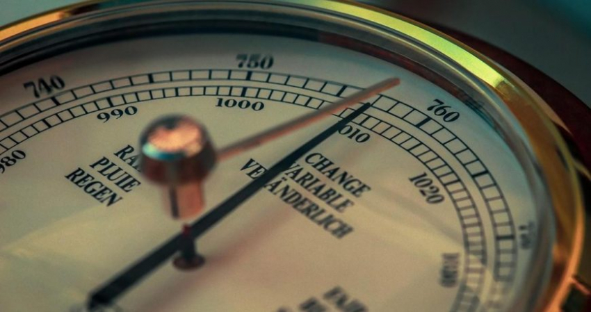 Опасность рекордного атмосферного давления: кто в группе риска и как защититься