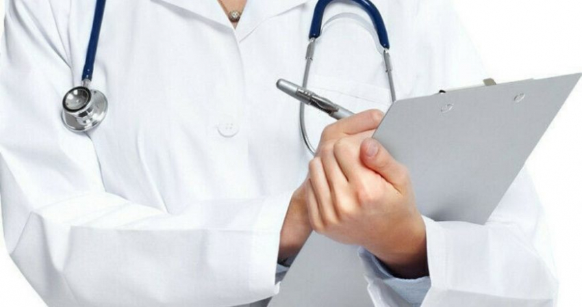 Методичка стоп-слов для медиков: что нельзя говорить врачам в России