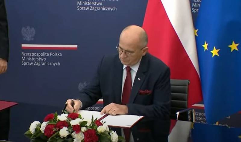 Польша внесла в Совет Европы проект резолюции о праве требовать с Германии выплаты индивидуальных компенсаций по итогам ВМВ