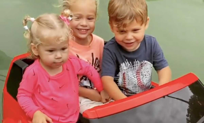 Трое детей певца Энрике Иглесиаса оказались копиями его жены-теннисистки Анны Курниковой