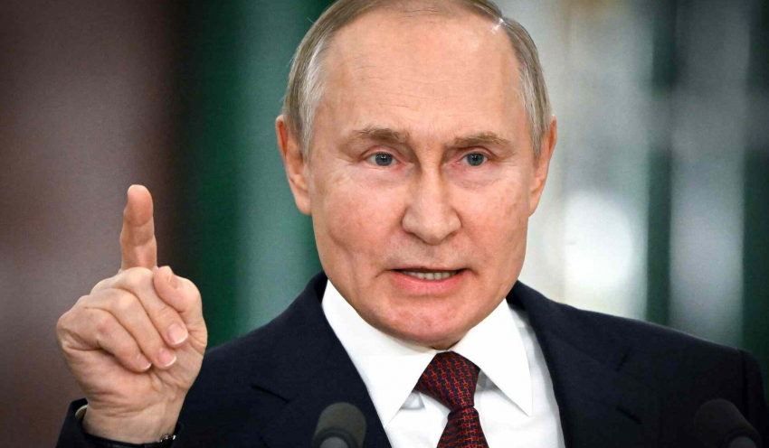 Отмена военных парадов в России: как на это реагирует Путин