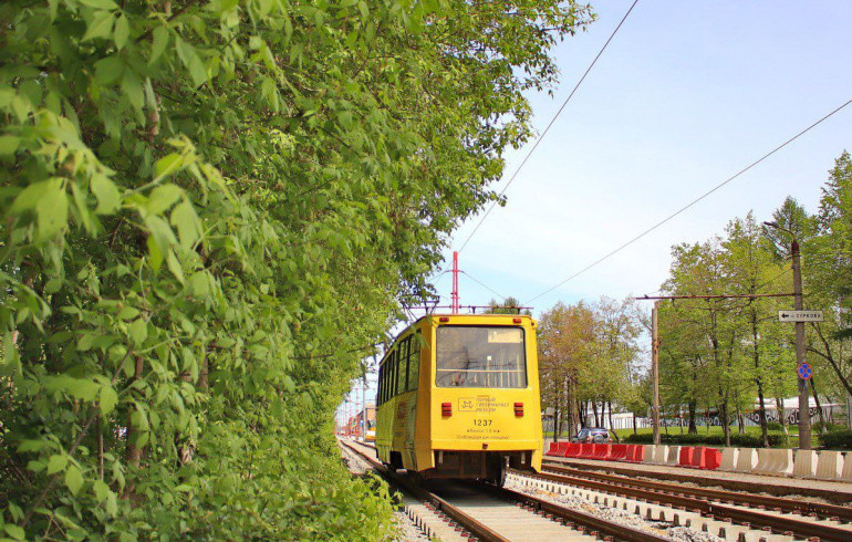В Челябинске завершён первый этап ремонта трамвайных путей на улице Машиностроителей