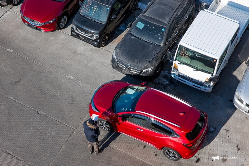 Япония вводит новые санкции, но запрета на автомобили с правым рулём нет