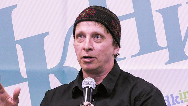 Иван Охлобыстин назвал Максима Галкина «балаганным шутом» на фоне Ивана Урганта