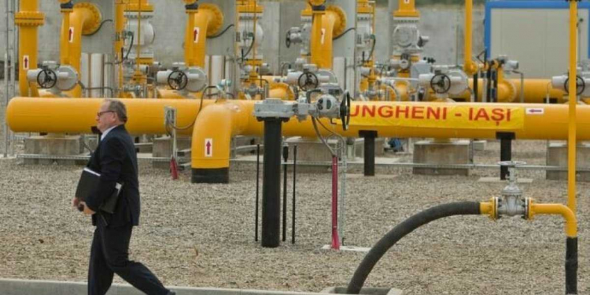 Молдове подставили газовое плечо. Украина одалживает газ соседям, когда самым может не хватить.