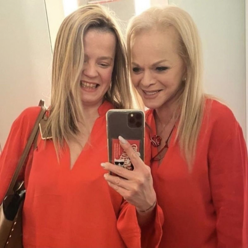 Газета.Ru: Дочь Ларисы Долиной впервые за долгое время появилась на людях