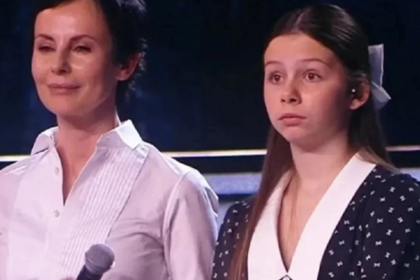 Дуэт актрисы РФ Апексимовой с внучкой Долиной раскритиковали на Первом канале