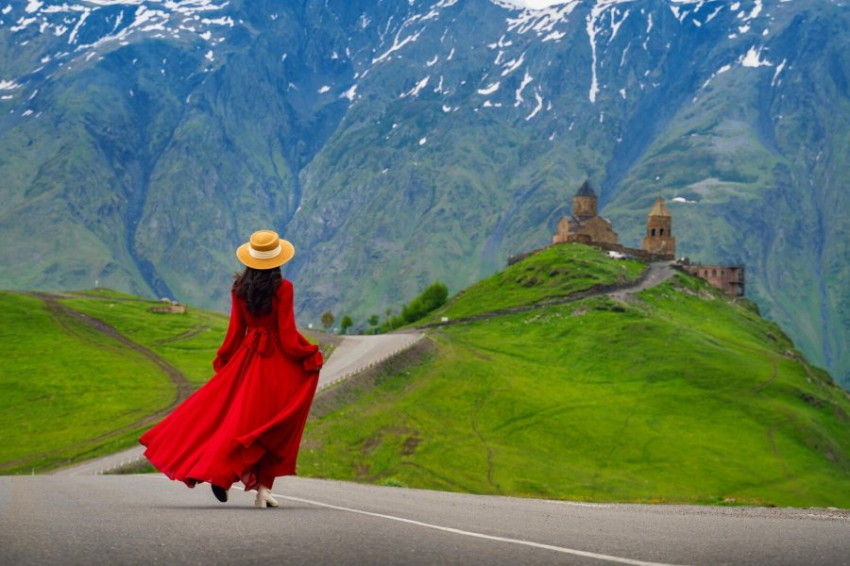 РИА Новости: Первые туристы из России едут в Грузию на пляжи в Батуми и через Кутаиси в Европу