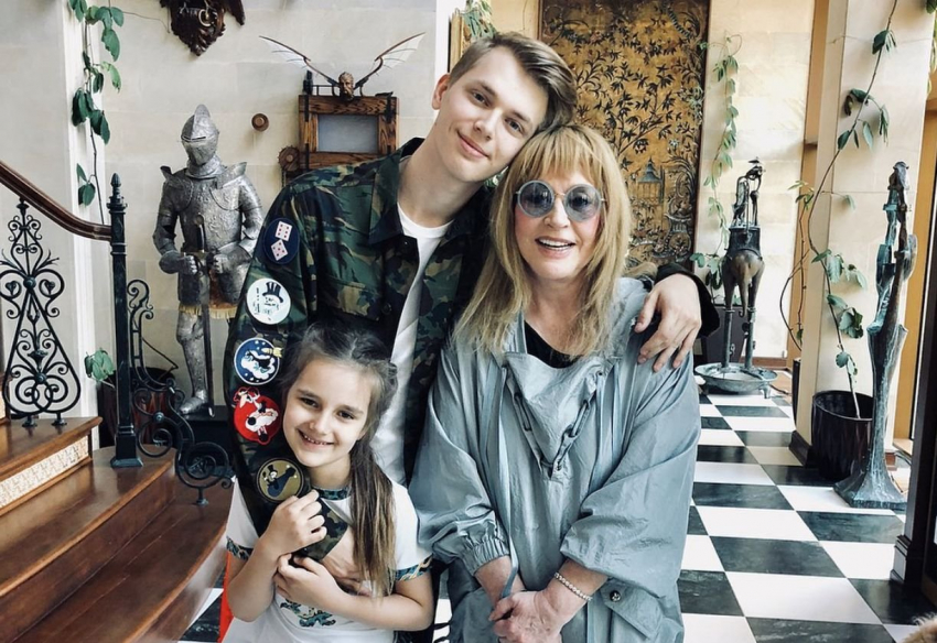 Последний член семьи Аллы Пугачевой покинул РФ