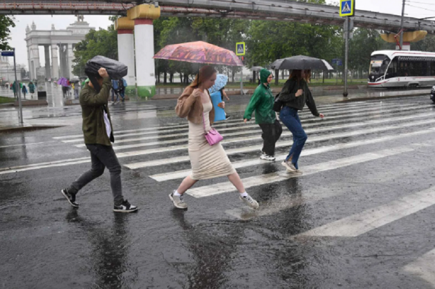 В Санкт-Петербурге прогнозируются дожди и порывистый ветер