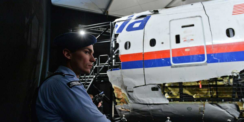 «Голландские алхимики» упустили важную деталь при исследовании обломков MH17