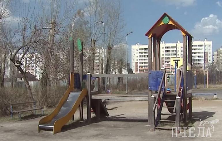 В Челябинской области завели уголовное дело после серьёзной травмы 7-летней девочки на детской горке