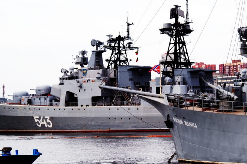 Учения ТОФ проходят в акваториях Японского и Охотского морей