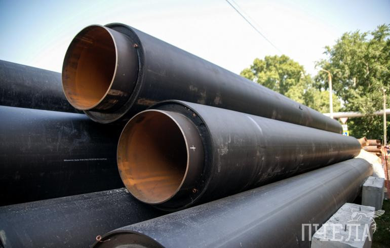 На двух улицах Металлургического района ограничили движение из-за ремонта теплотрассы