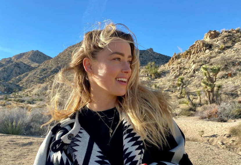 Эмбер Херд по решению суда выплатила Джонни Деппу миллион долларов компенсации