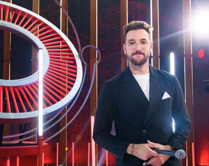 Звезда Comedy Club Андрей Бебуришвили женился на беременной возлюбленной