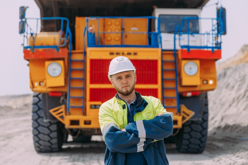 Водитель БелАЗа об управлении “монстром”: 6 метров в 100 тонн – это ещё малыш