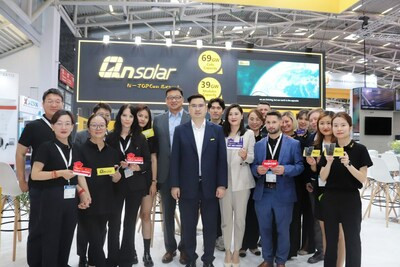 Qn-SOLAR завершает Intersolar Europe 2023 вечеринкой с участием трех соучредителей - Новая общественная газета