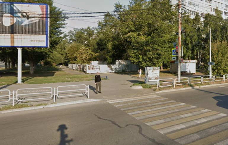 Мэрия намерена добиться сноса спорного недостроя на пешеходной аллее в Челябинске