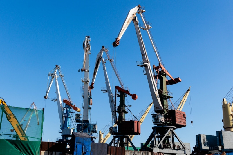 Доходы бюджета Приморья от портов за год выросли почти в два раза