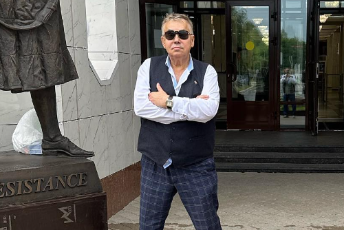 В «Ленкоме» назвали Садальского «неадекватным» после его слов о Васильевой